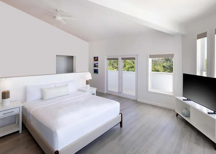 Reef Haven Belize Resort 4*